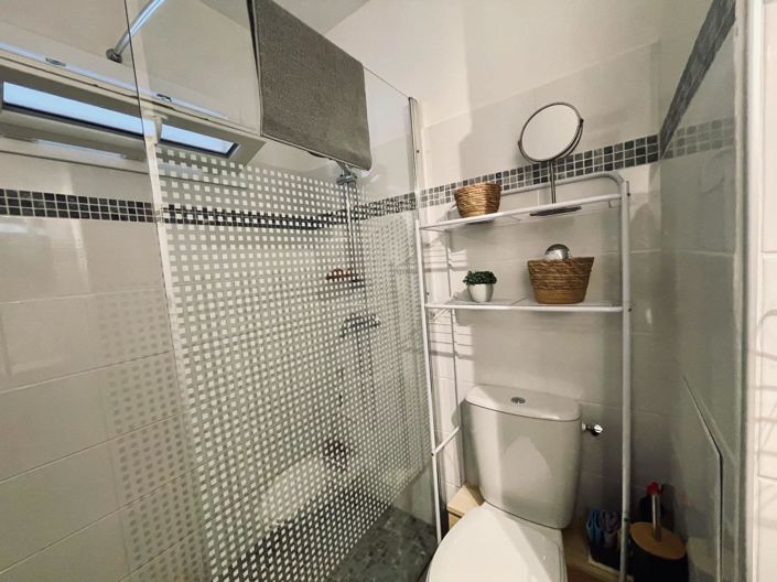 Image No.9-Apartment for sale