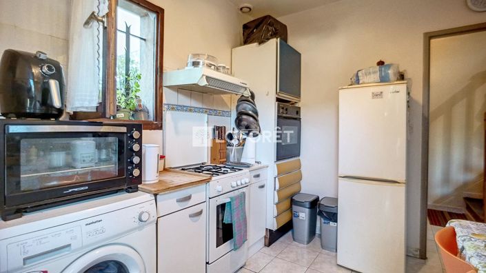 Image No.5-2 Bed House for sale