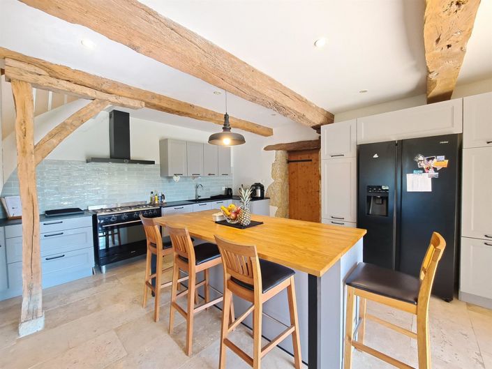 Image No.11-5 Bed House for sale