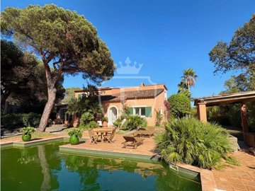 5 Bed House for sale