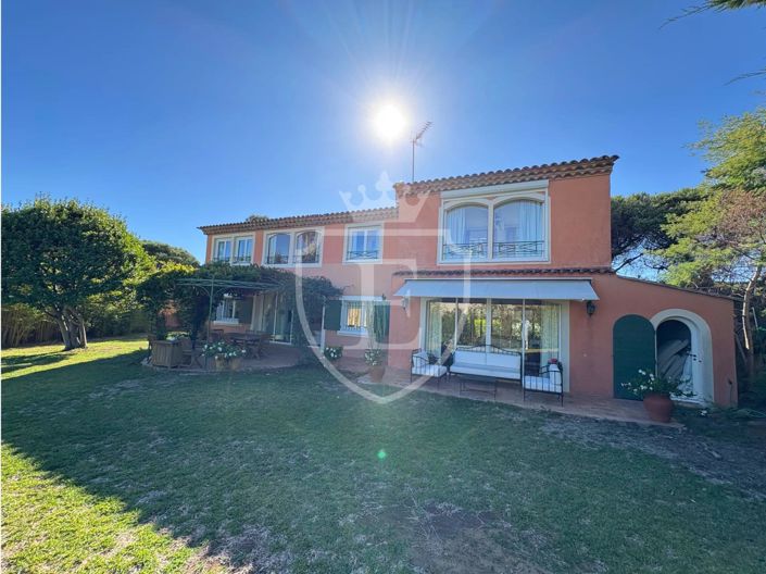 Image No.2-5 Bed House for sale