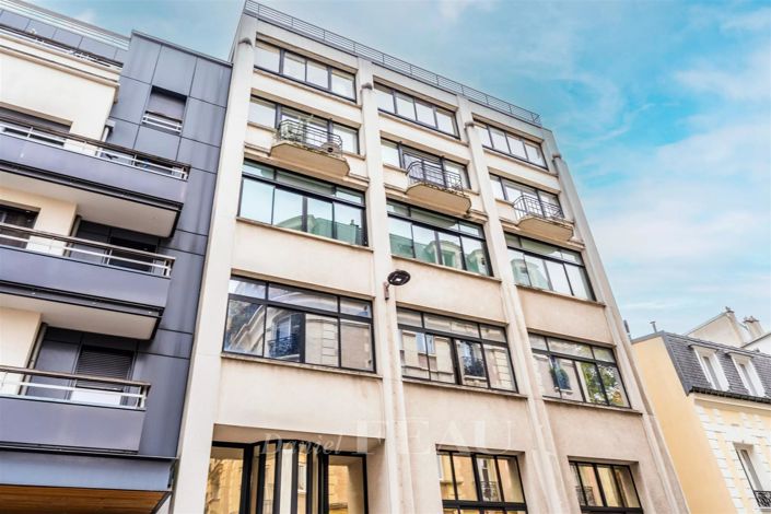 Image No.20-2 Bed Apartment for sale