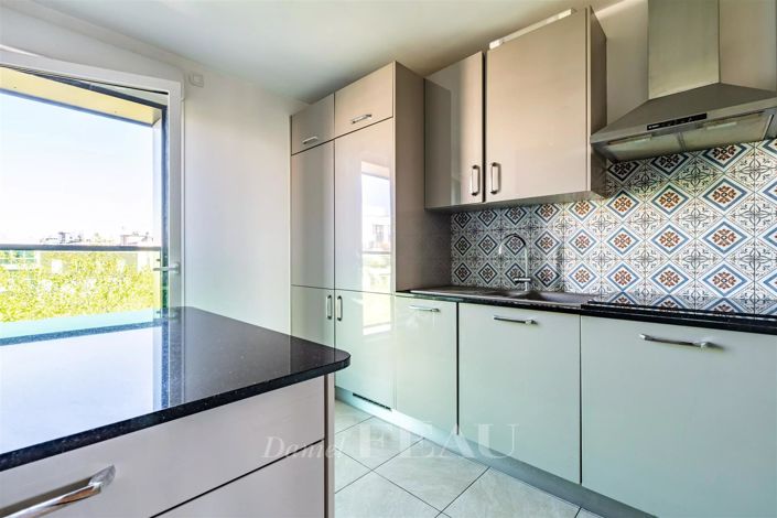 Image No.7-4 Bed Apartment for sale