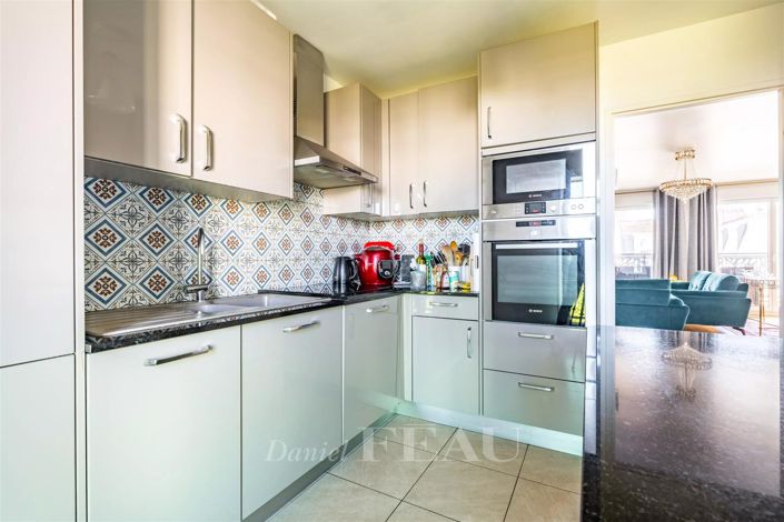 Image No.8-4 Bed Apartment for sale