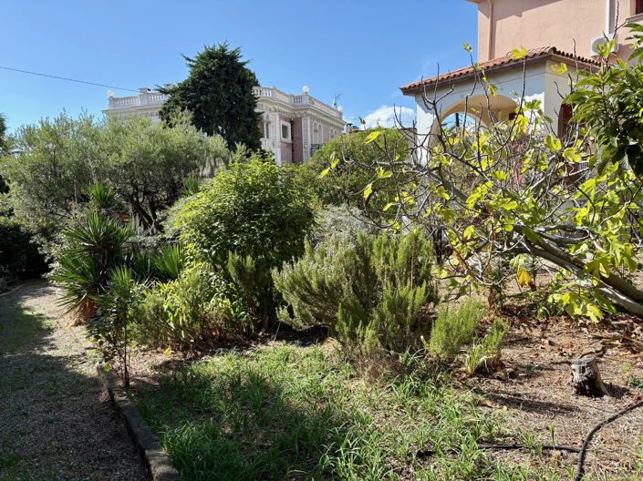 Image No.17-House for sale