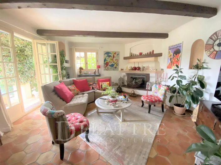 Image No.5-4 Bed House for sale