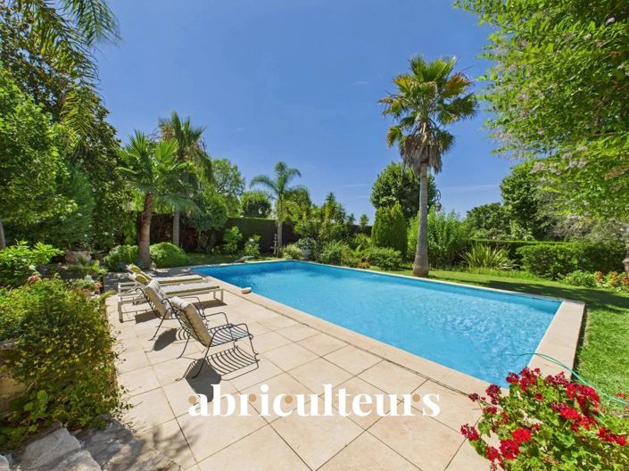 Image No.15-5 Bed House for sale