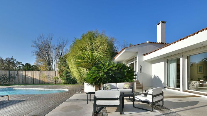 Image No.4-5 Bed House for sale