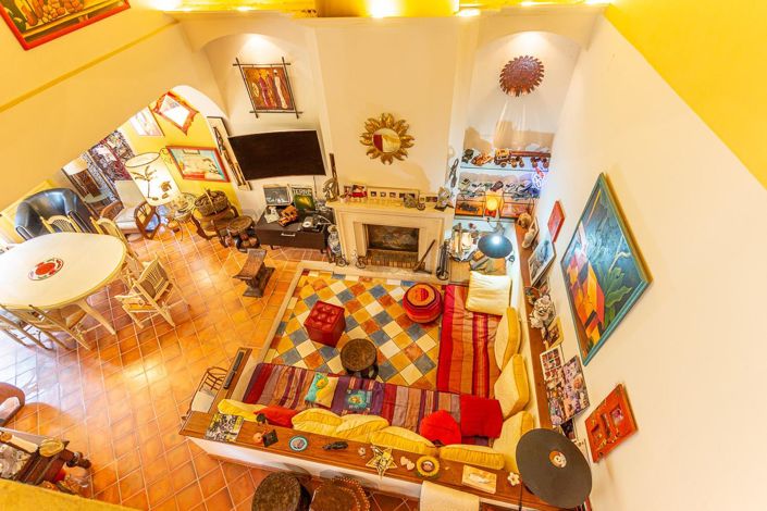 Image No.33-5 Bed House for sale