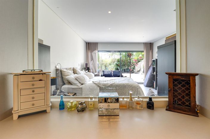 Image No.17-4 Bed House for sale