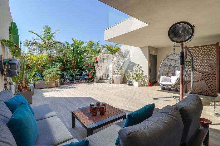 Image No.3-4 Bed House for sale