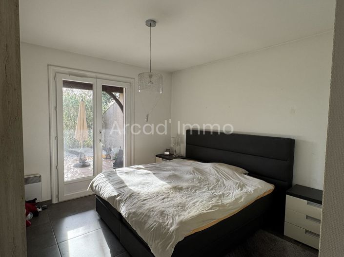 Image No.7-4 Bed House for sale