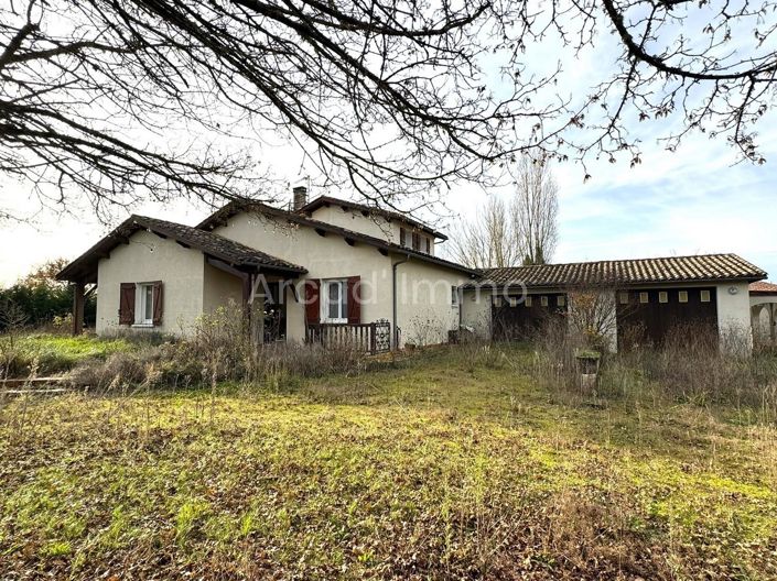 Image No.9-4 Bed House for sale