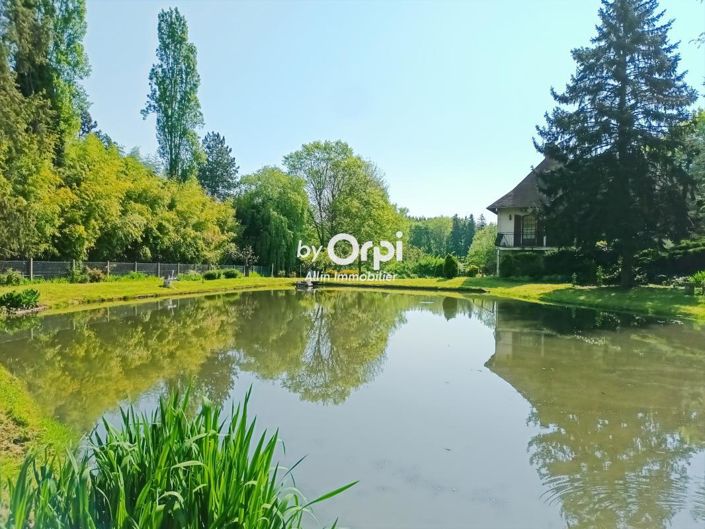 Image No.12-5 Bed House for sale