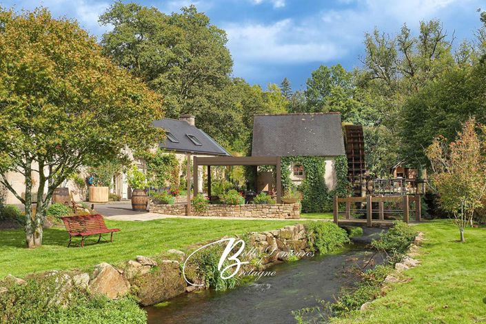 Image No.1-5 Bed House for sale