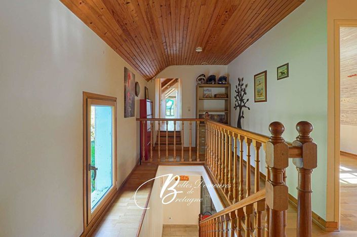 Image No.12-5 Bed House for sale