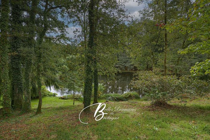 Image No.18-5 Bed House for sale