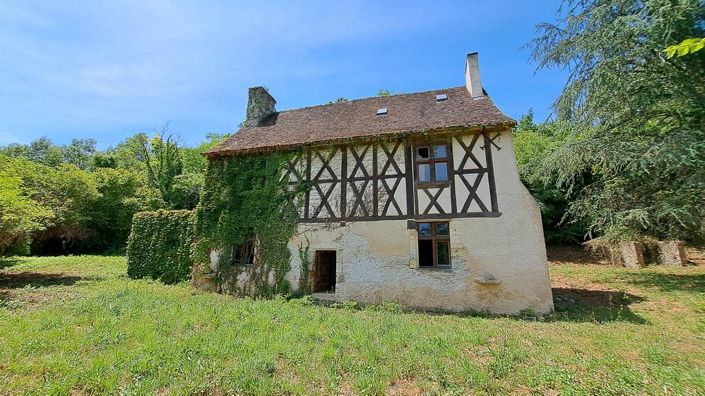 Image No.1-5 Bed House for sale