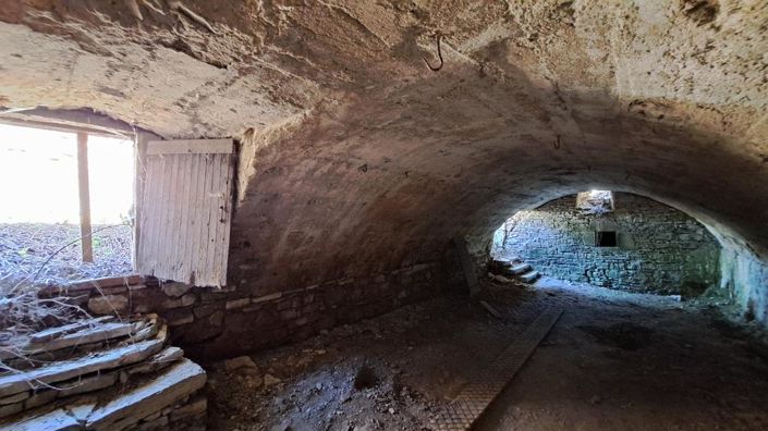 Image No.14-5 Bed House for sale