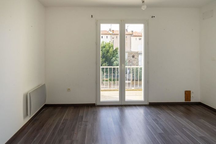 Image No.11-2 Bed House for sale