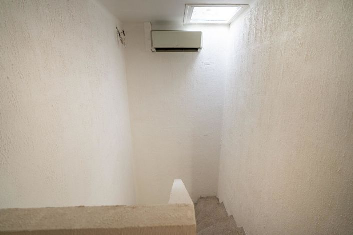 Image No.16-2 Bed House for sale