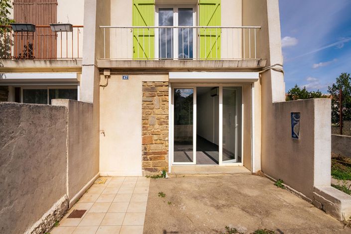 Image No.2-2 Bed House for sale