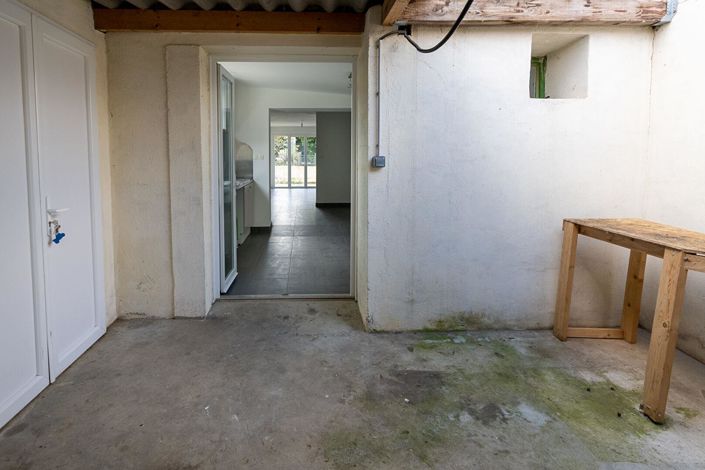 Image No.9-2 Bed House for sale