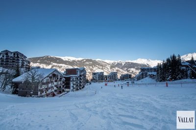 1 - La Perrière, House