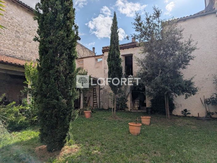 Image No.16-2 Bed Property for sale