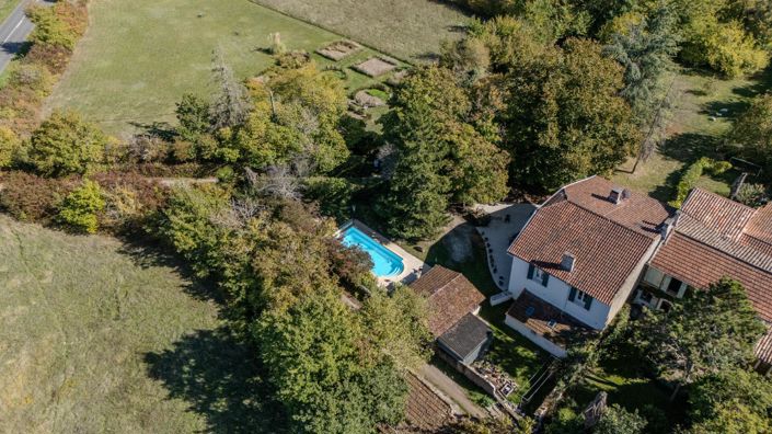 Image No.2-5 Bed Property for sale