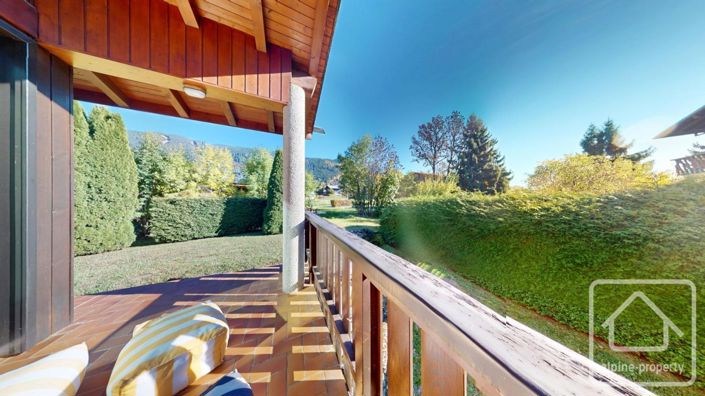 Image No.18-5 Bed Property for sale