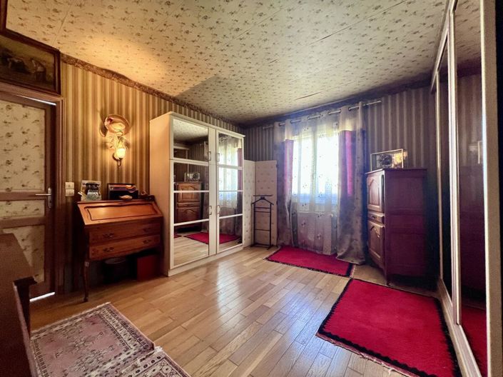 Image No.10-House for sale