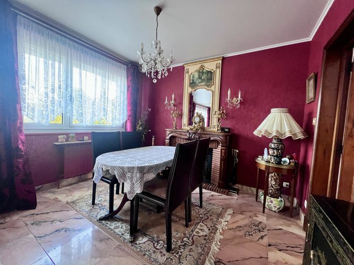 Image No.6-House for sale