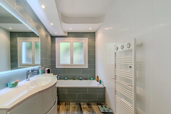 Image No.15-4 Bed House for sale