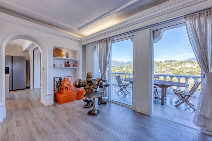 Image No.37-6 Bed House for sale