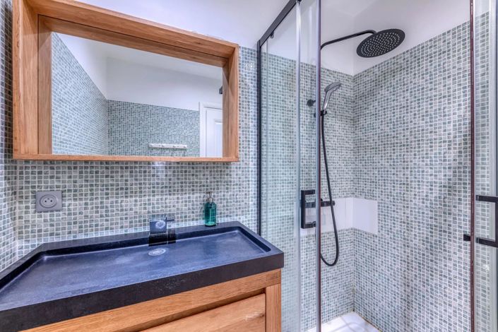 Image No.52-6 Bed House for sale