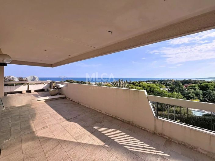 Image No.11-3 Bed Apartment for sale