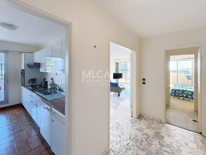 Image No.12-3 Bed Apartment for sale