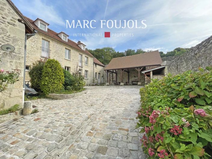 Image No.1-5 Bed House for sale