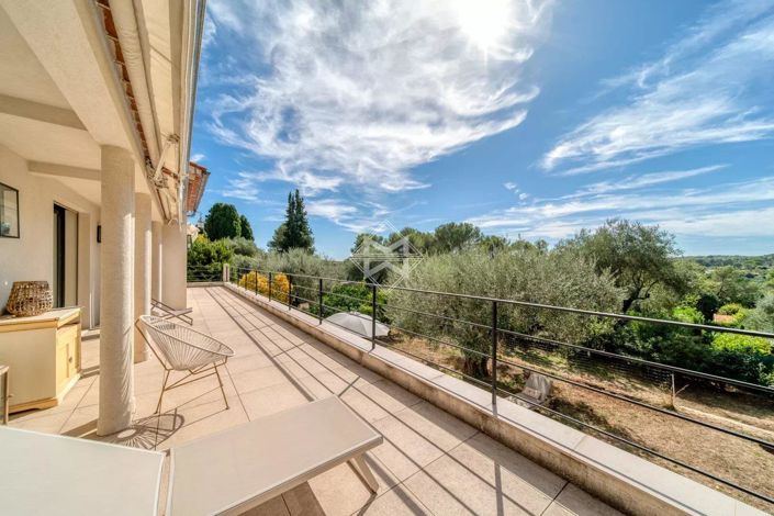 Image No.16-9 Bed House for sale