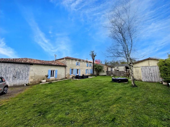 Image No.9-4 Bed House for sale