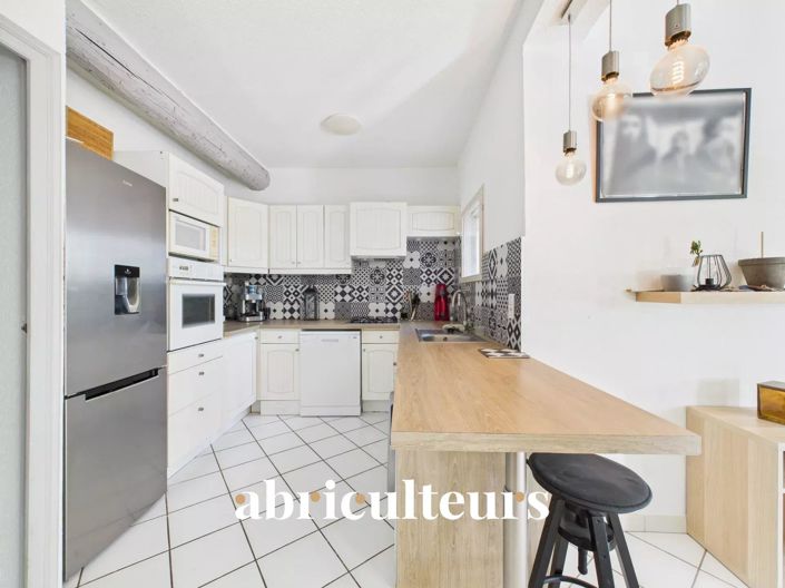 Image No.8-3 Bed Apartment for sale