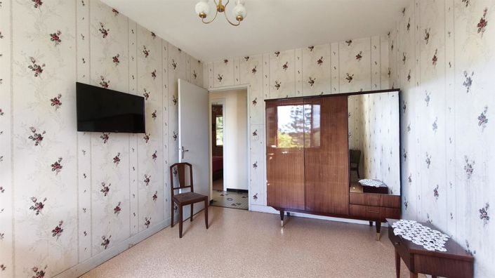 Image No.14-4 Bed House for sale