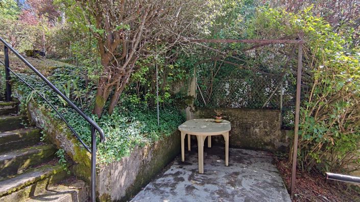 Image No.24-4 Bed House for sale