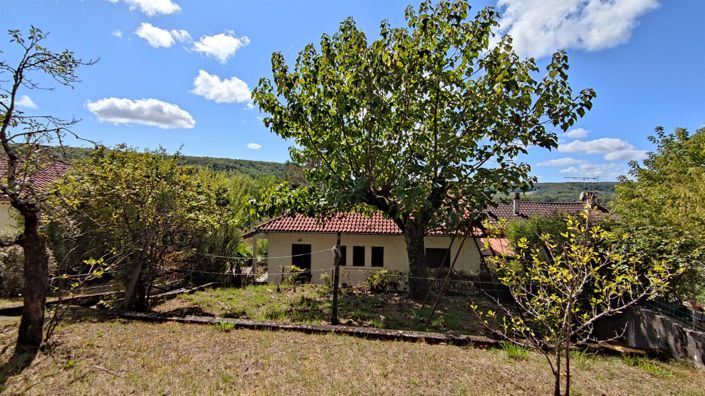 Image No.3-4 Bed House for sale