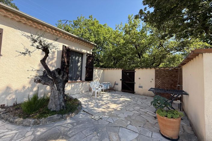 Image No.12-2 Bed House for sale