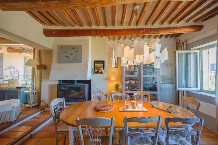 Image No.17-3 Bed House for sale