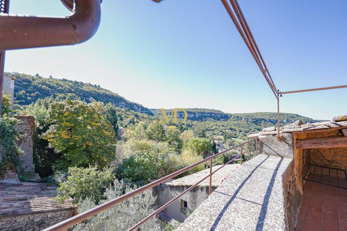 Image No.26-3 Bed House for sale