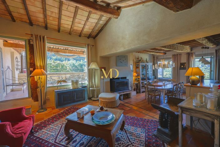 Image No.3-3 Bed House for sale