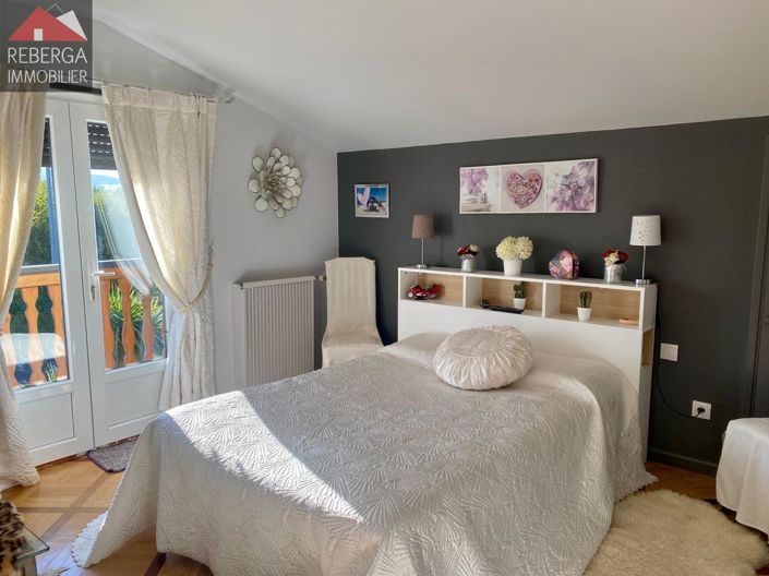 Image No.12-4 Bed House for sale